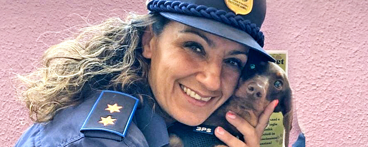 BASSOTTINA DI 10 MESI A RISCHIO DI MALTRATTAMENTO SALVATA DALL’INTERVENTO CONGIUNTO DELLE GUARDIE ZOOFILE OIPA DI COMO E DEI CARABINIERI FORESTALI